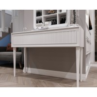 Casa Verdi console made of solid alder. Photo 1